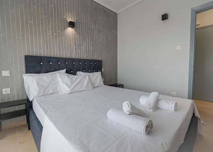 Happy Ellen Seafront By Travel Pro Services - Nea Plagia Halkidiki *