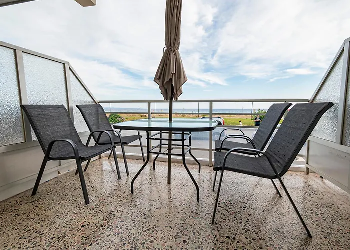 Happy Ellen Seafront By Travel Pro Services - Nea Plagia Halkidiki Apartament