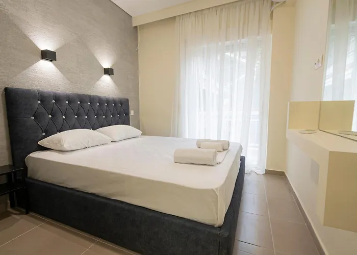 Happy Ellen Seafront By Travel Pro Services - Nea Plagia Halkidiki Apartament