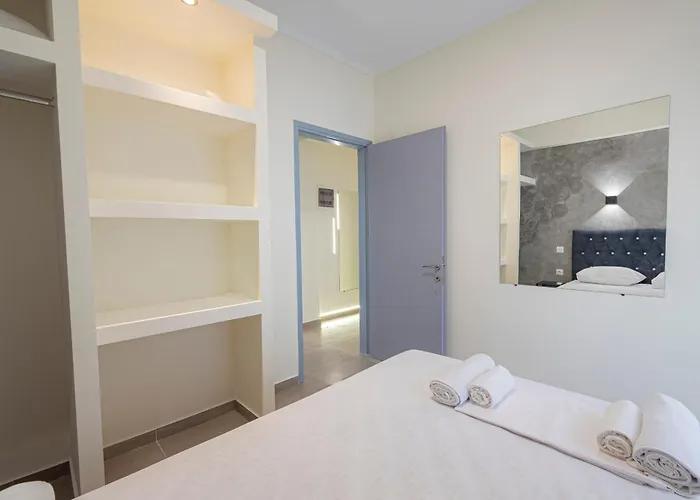 Happy Ellen Seafront By Travel Pro Services - Nea Plagia Halkidiki Apartament