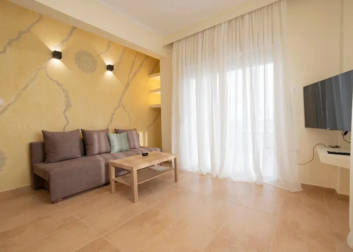 Happy Ellen Seafront By Travel Pro Services - Nea Plagia Halkidiki *