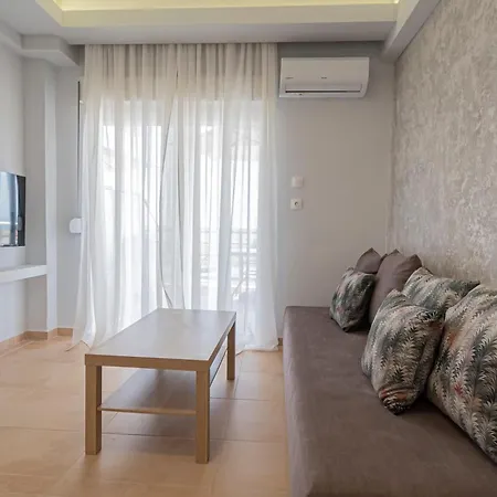 Happy Ellen Seafront By Travel Pro Services - Nea Plagia Halkidiki Apartman