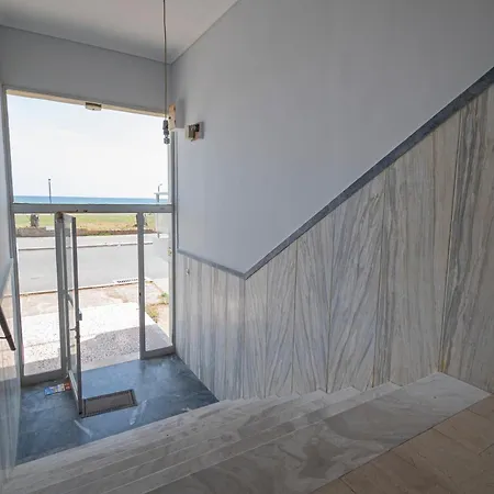 Lejlighed Happy Ellen Seafront By Travel Pro Services - Nea Plagia Halkidiki