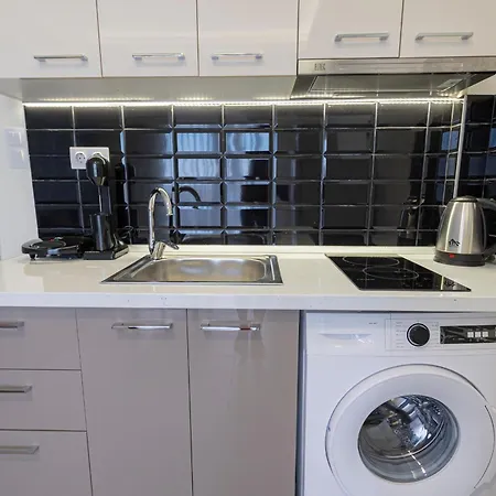 Happy Ellen Seafront By Travel Pro Services - Nea Plagia Halkidiki *