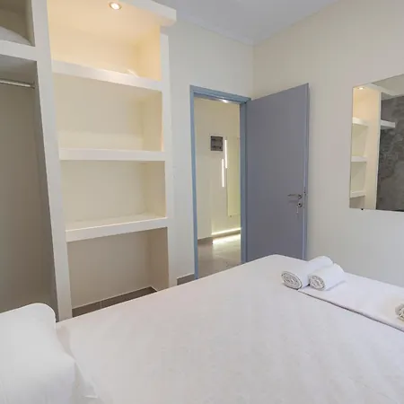 Happy Ellen Seafront By Travel Pro Services - Nea Plagia Halkidiki Flojitá