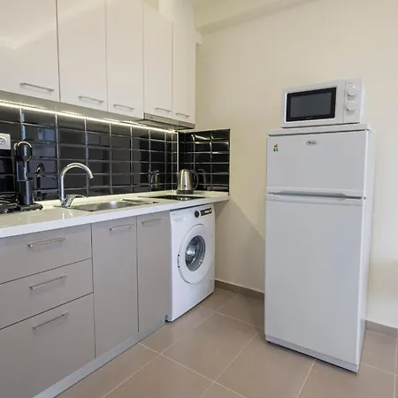 Apartament Happy Ellen Seafront By Travel Pro Services - Nea Plagia Halkidiki