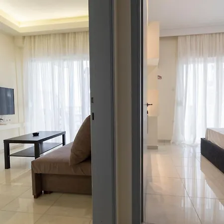 Happy Ellen Seafront By Travel Pro Services - Nea Plagia Halkidiki Flojitá