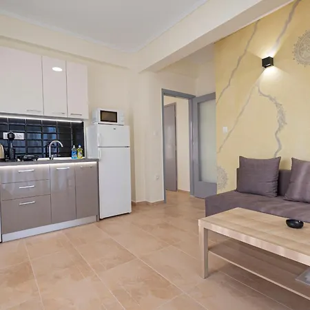 Happy Ellen Seafront By Travel Pro Services - Nea Plagia Halkidiki Apartamento