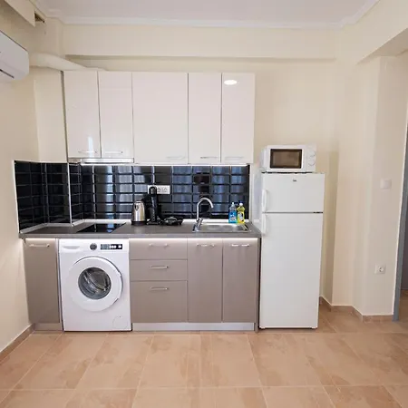 Apartman Happy Ellen Seafront By Travel Pro Services - Nea Plagia Halkidiki