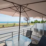 Happy Ellen Seafront By Travel Pro Services - Nea Plagia Halkidiki Апартаменты