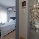 Апартаменты Happy Ellen Seafront By Travel Pro Services - Nea Plagia Halkidiki
