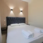 Happy Ellen Seafront By Travel Pro Services - Nea Plagia Halkidiki Апартаменты