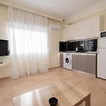 Апартаменты Happy Ellen Seafront By Travel Pro Services - Nea Plagia Halkidiki Флогита