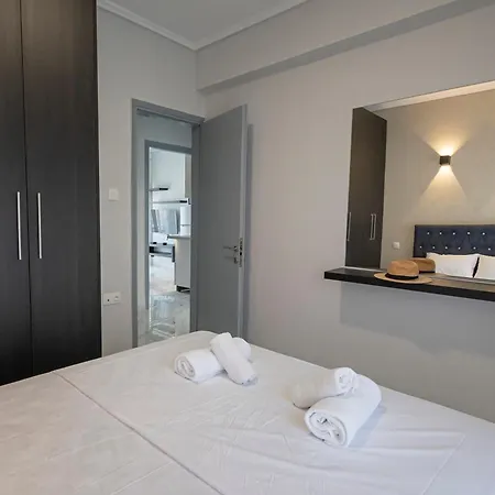 Happy Ellen Seafront By Travel Pro Services - Nea Plagia Halkidiki 아파트