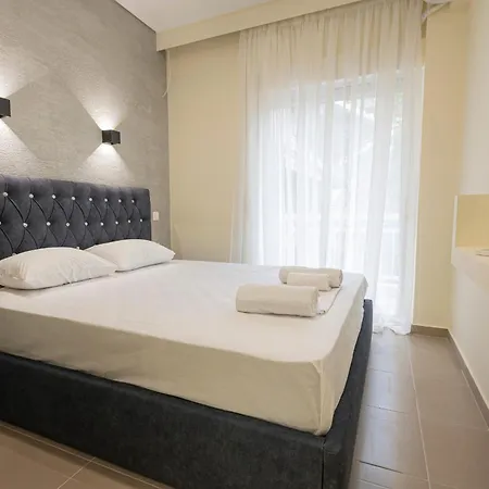 Happy Ellen Seafront By Travel Pro Services - Nea Plagia Halkidiki 아파트