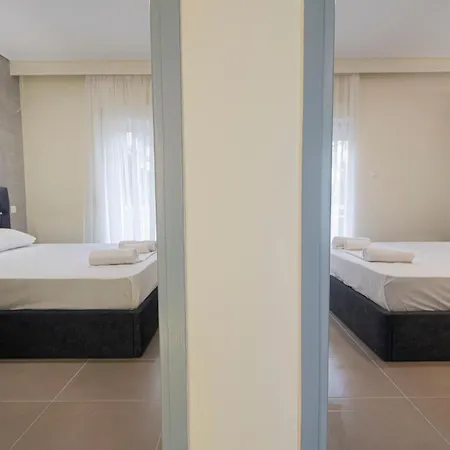 Happy Ellen Seafront By Travel Pro Services - Nea Plagia Halkidiki 아파트 *